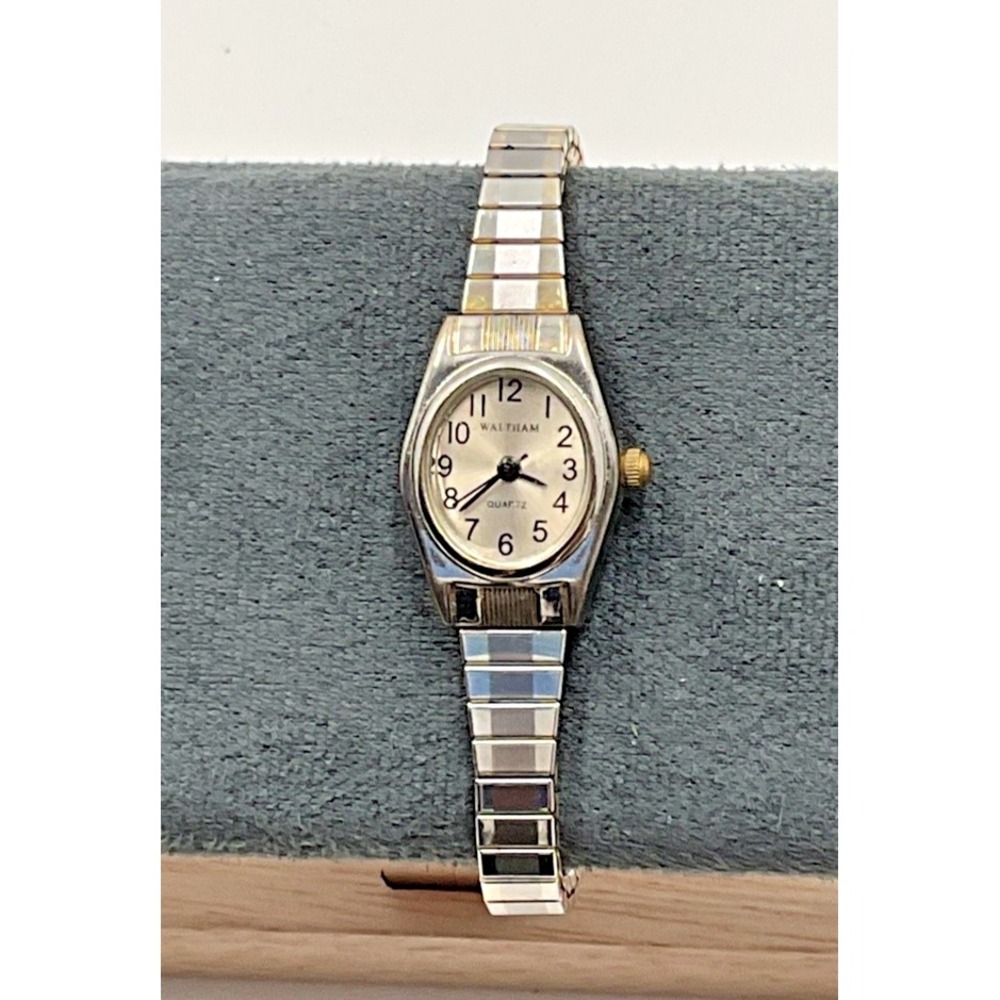 Waltham Women's Quartz Wristwatch Silver Tone Expansion Band‎